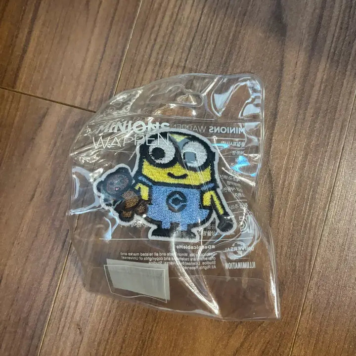 [SOLD OUT] 슈퍼배드 미니언즈 정품 자수 펠트 와펜 밥