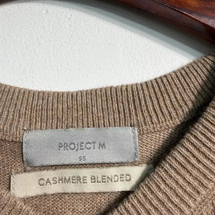 [BUNJANG] Project M Cashmere Blend Knit Sweater / 만원샵) project m 프로젝트 엠 캐시 혼방 니트 A719