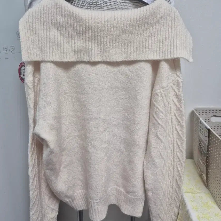 [BUNJANG] Winter Knit Sweater / 겨울 니트 새상품
