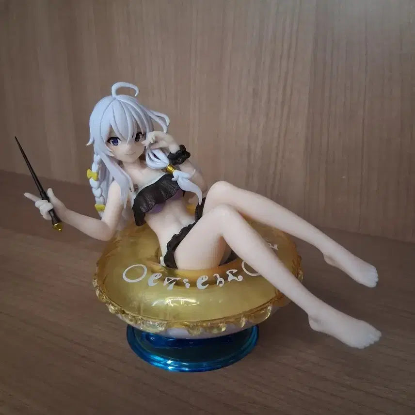 [BUNJANG] Wandering Witch Elaina Bikini Figure / 마녀의 여행 일레이나 비키니 튜브 피규어+박스 포함