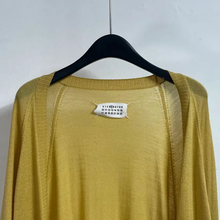 [SOLD OUT] 07FW 메종 마르지엘라 와이드 롱 가디건 (on.505)