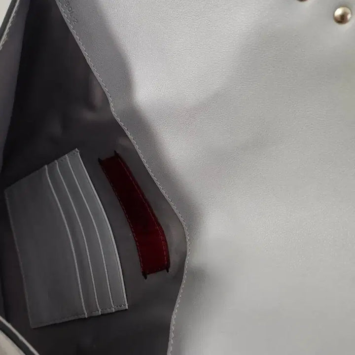 [BUNJANG] Valentino Rockstud Gray Clutch Bag / 발렌티노 락스터드  그레이 클러치 백