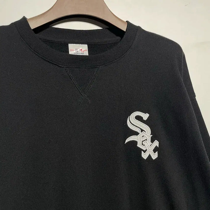 [BUNJANG] MLB Chicago White Sox Sweatshirt / MLB 시카고 화이트삭스 맨투맨