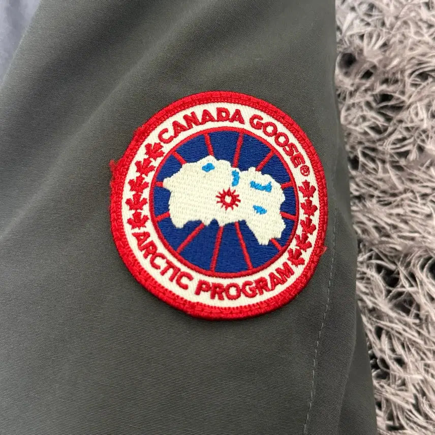[BUNJANG] Canada Goose Victoria Padded Jacket S / 캐나다구스 빅토리아 패딩 S