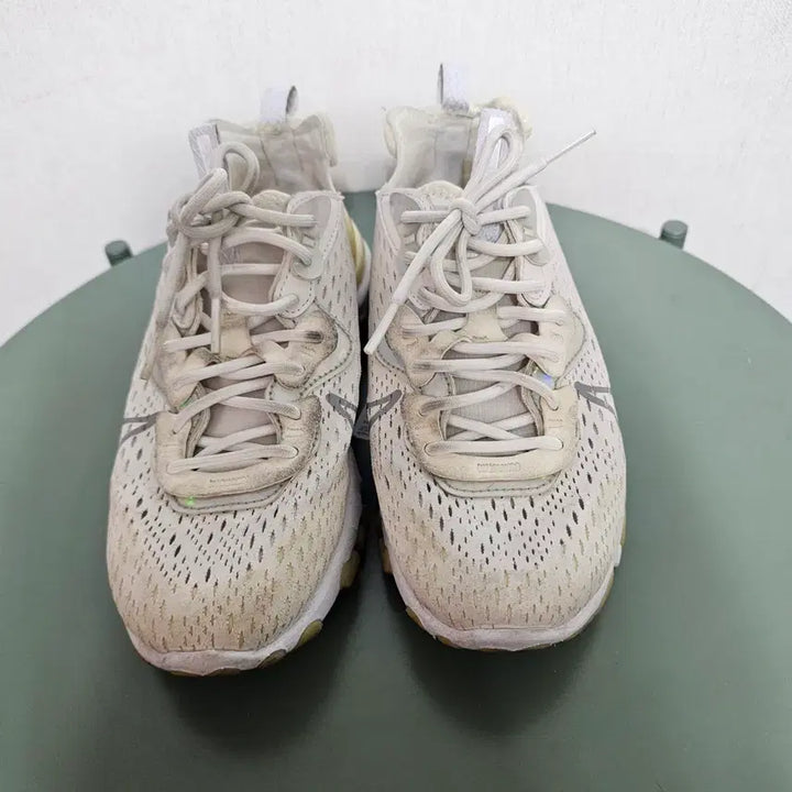 [BUNJANG] Nike React Vision Essential Sneakers (Size 235) / 235나이키 리액트 비전 에센셜 -203