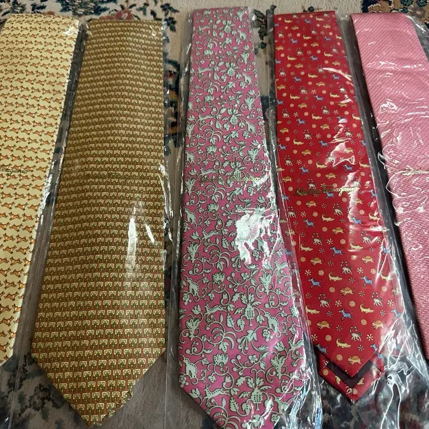 [BUNJANG] Ferragamo Necktie Accessory Set / *새상품 페라가모 명품 넥타이 악세사리 5종