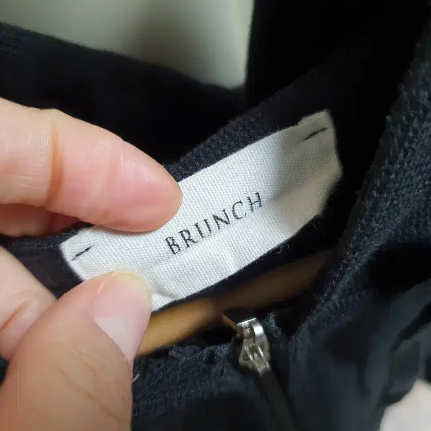 [BUNJANG] BR Brunch Hoodie Zip-up (Black) / br 브런치 후드 집업 (블랙)