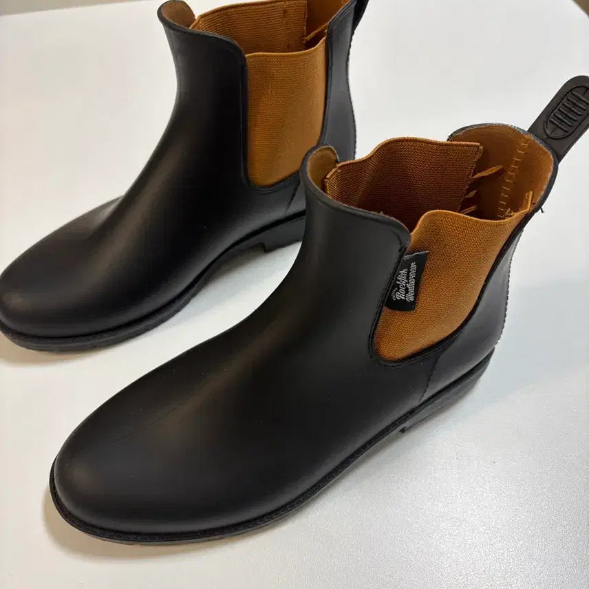 [BUNJANG] Rockfish Chelsea Boots Black / 락피시 첼시부츠 UK5