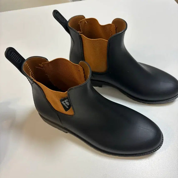 [BUNJANG] Rockfish Chelsea Boots Black / 락피시 첼시부츠 UK5