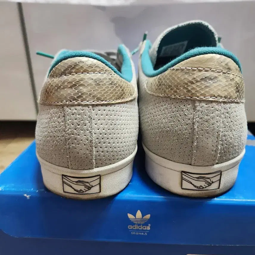 [BUNJANG] Adidas Huf 245 / 아디다스 허프 245