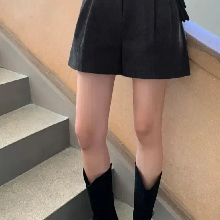 [BUNJANG] Wool 100% Pleated Shorts / 울 100 핀턱 반바지