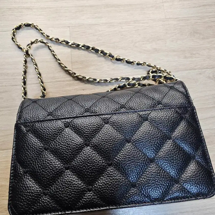 [BUNJANG] Lovecat Quilted Chain Bag / 러브캣 블랙 퀼팅 체인백