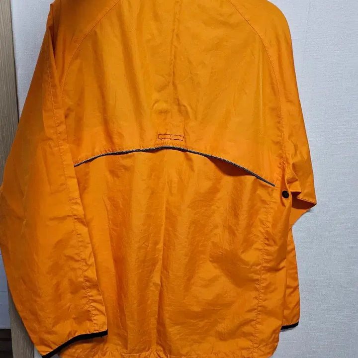 [BUNJANG] Nike Orange Windbreaker Half-Zip M Size / 나이키 오렌지색 바람막이 하프집업 m 사이즈