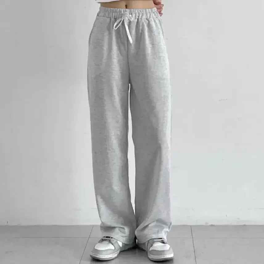 [BUNJANG] Avely Wide Training Pants / 에이블리 와이드 트레이닝 팬츠 바지
