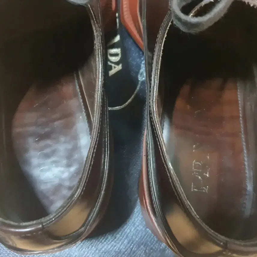 [BUNJANG] Prada Rubber Deep Shoes / 프라다 러버딥 블랙 브라운