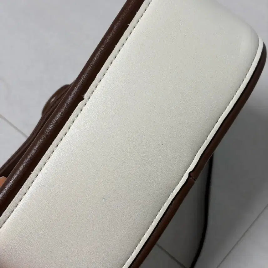 [BUNJANG] Crossbody &amp; Tote Bag Set / 크로스백&amp;토트백