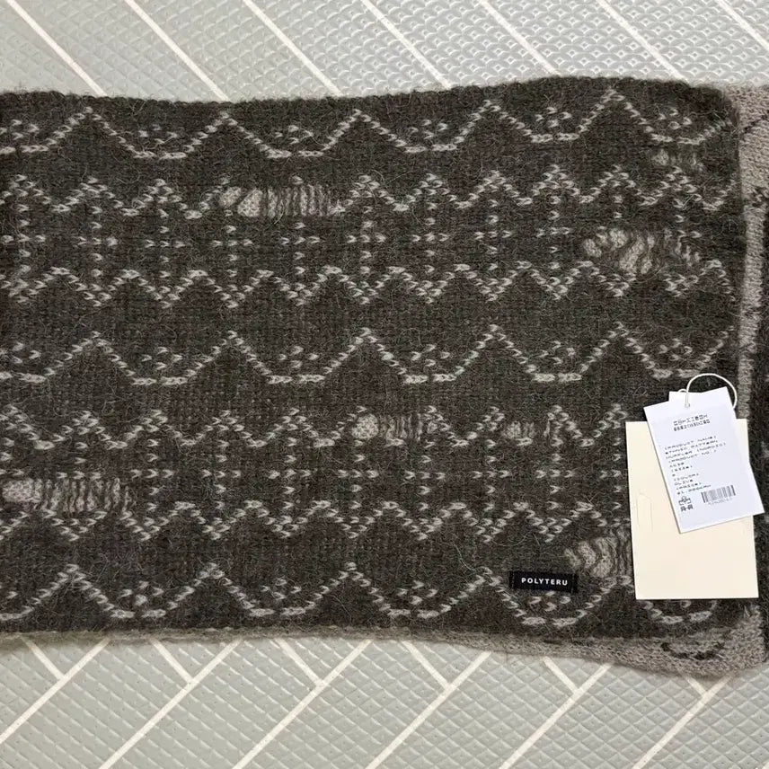 [BUNJANG] Politeru Ethnic Pattern Nordic Scarf Olive / 폴리테루 에스닉 패턴 머플러 노르딕 올리브