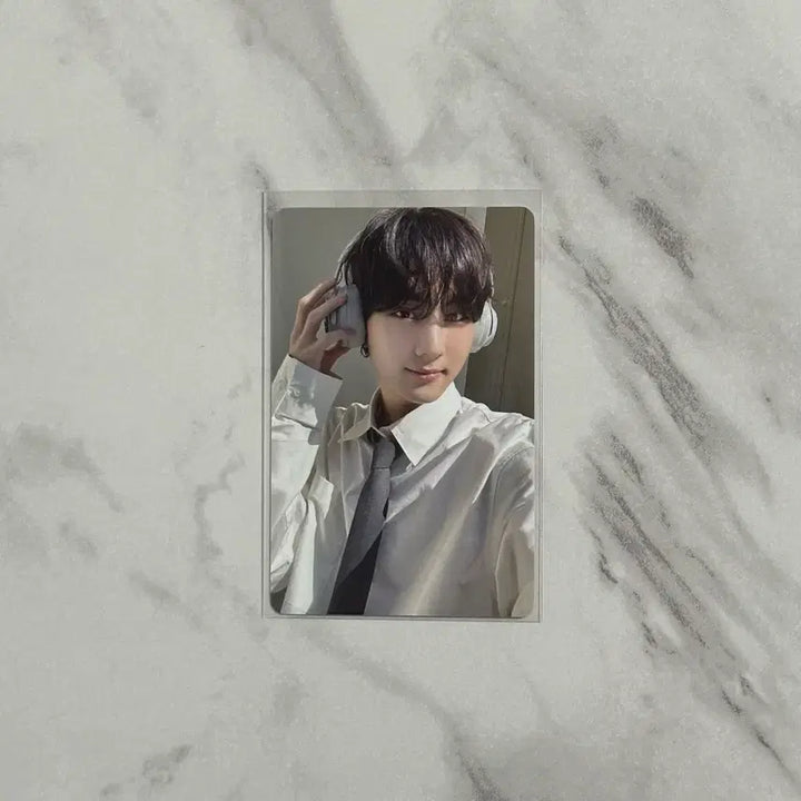 [BUNJANG] ENHYPEN 2024 Dicon Jungwon Headset Photocard / 엔하이픈 2024 디아이콘 정원 헤드셋 포카