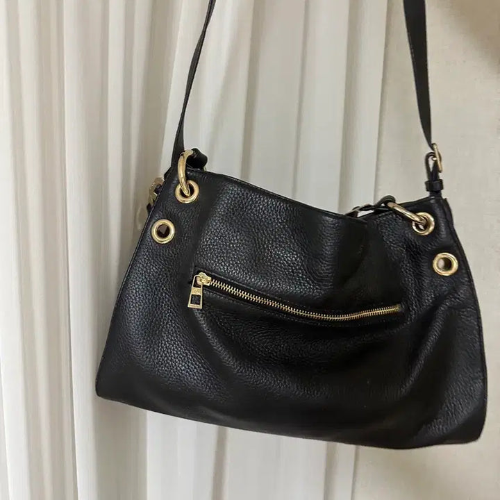 [BUNJANG] Maritha Shoulder Bag / 마리타 숄더백 롯데백화점 25만원에구매