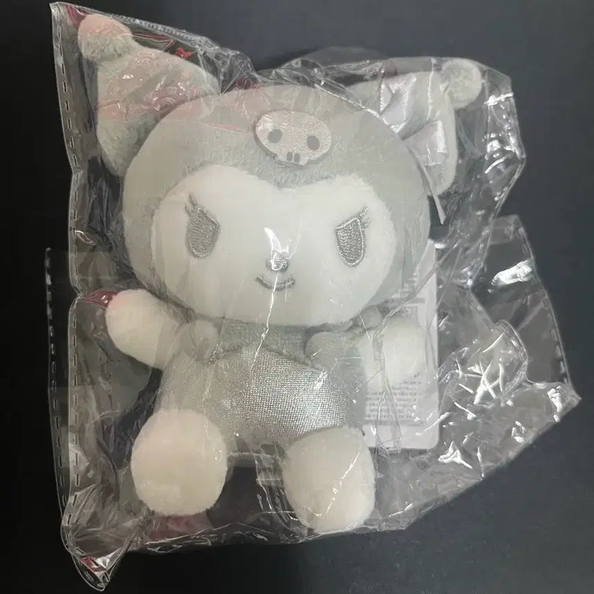 [BUNJANG] Kuromi Keychain / 새상품) 산리오 쿠로미 키링