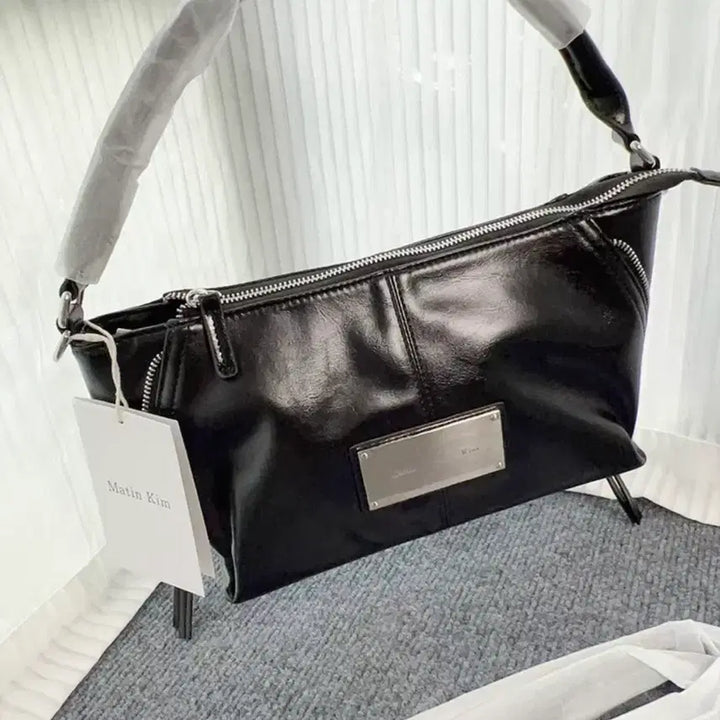 [BUNJANG] Matin Kim Black Leather Shoulder Bag / 마뗑킴 블랙 레더 숄더백 New with tags