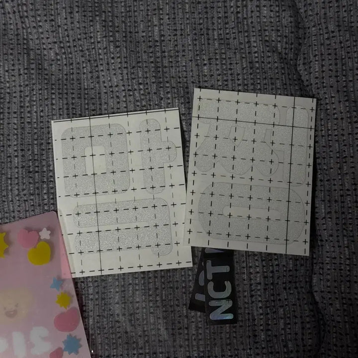 [BUNJANG] NCT Mark/Jungwoo Unofficial Goods Reflective Stickers / nct 비공식 굿즈 (마크/정우 굿즈)