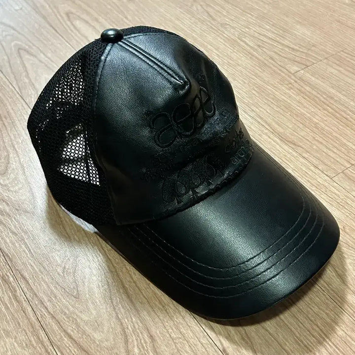 [BUNJANG] Aeae X Trimming Bird Collaboration Leather Mesh Ball Cap / [리미티드] Aeae X 트리밍버드 콜라보 레더 메쉬 볼캡/모자