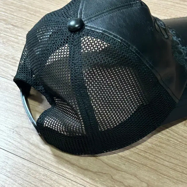 [BUNJANG] Aeae X Trimming Bird Collaboration Leather Mesh Ball Cap / [리미티드] Aeae X 트리밍버드 콜라보 레더 메쉬 볼캡/모자