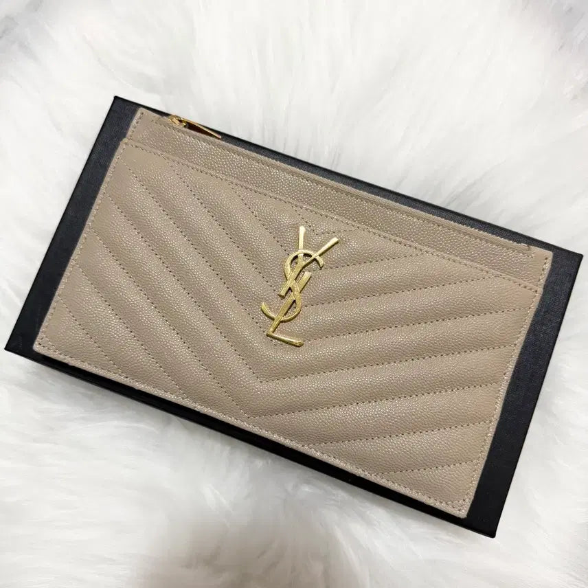 [BUNJANG] Saint Laurent Matelassé Bill Pouch Clutch / [정품] 입생로랑 마틀라세 빌파우치 클러치