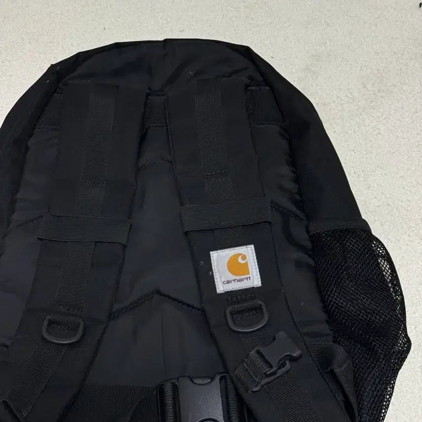 [BUNJANG] Carhartt Black Backpack Bag / 칼하트 블랙 백팩 가방