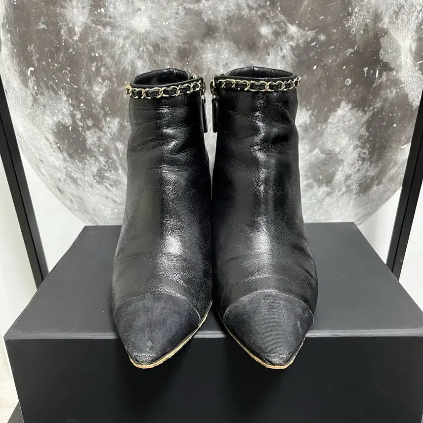 [BUNJANG] Chanel CC Gold Logo Ankle Boots / 정품 37) 샤넬 CC 금장 로고 앵클 부츠 235~240