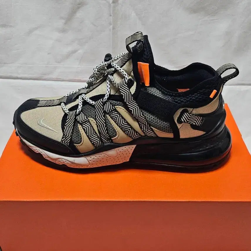 [BUNJANG] Nike Air Max Bowfin 260mm / 나이키 에어맥스 보우핀 260