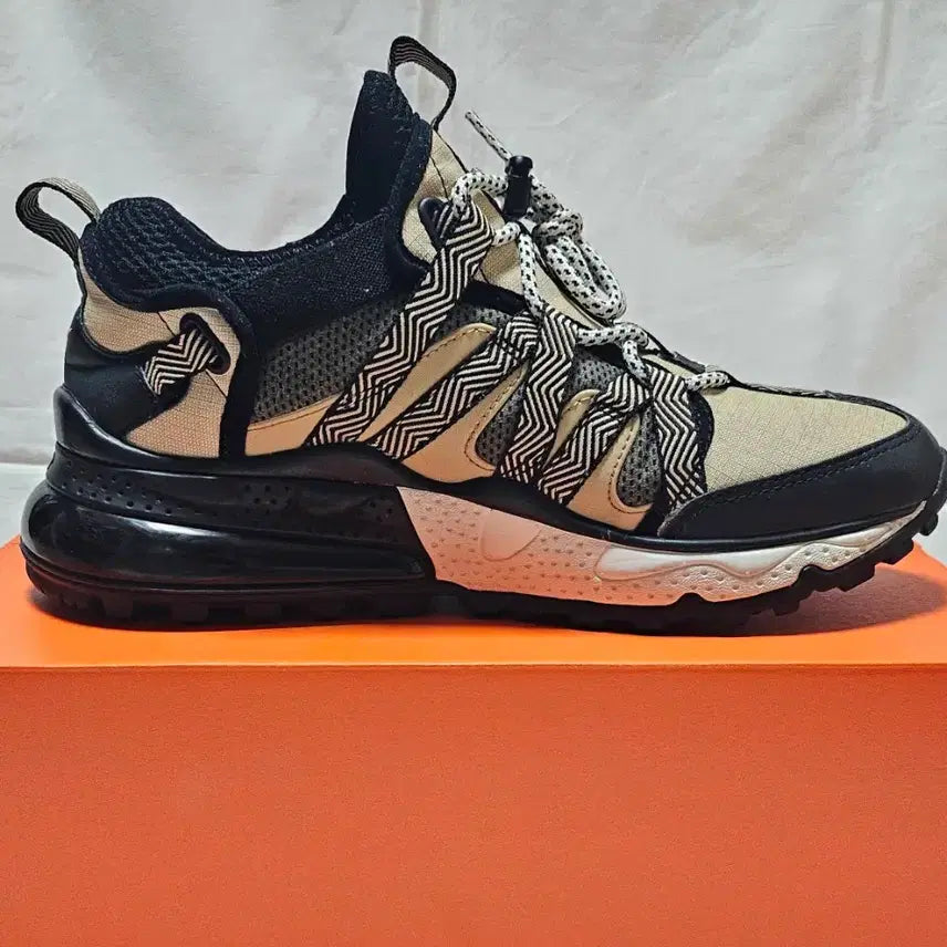 [BUNJANG] Nike Air Max Bowfin 260mm / 나이키 에어맥스 보우핀 260