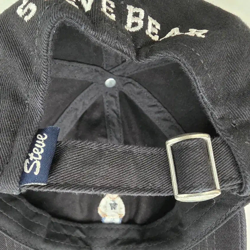 [BUNJANG] WHO.A.U Steve Embroidered Ball Cap / WHO.A.U 스티브 자수 볼캡