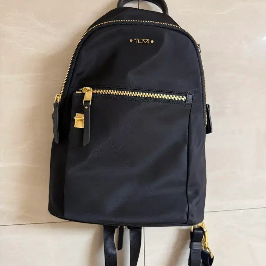 [BUNJANG] Tumi Black Nancy Convertible Sling Bag Backpack / TUMI 투미 블랙 슬링백 백팩 낸시 컨버터블
