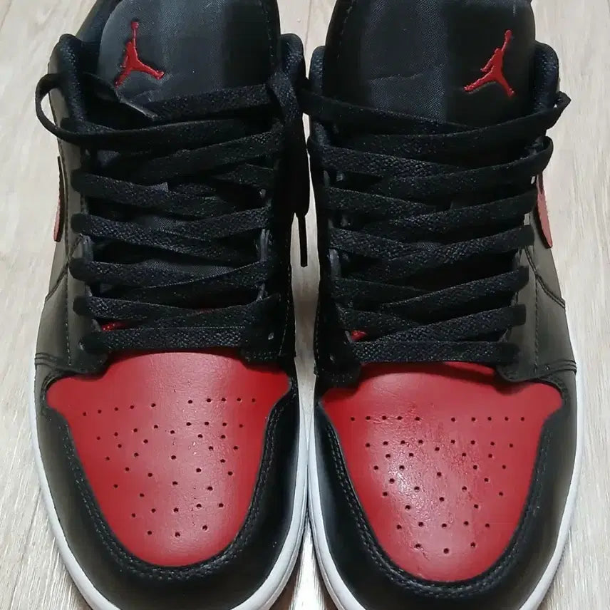 [BUNJANG] Air Jordan 1 Low Bred 300mm / 조던1 로우 브레드 300mm 1회착용