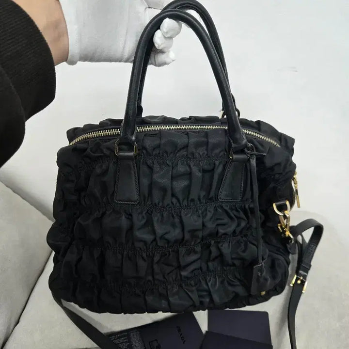 [BUNJANG] Prada Gauffre Shoulder Bag / [보증서 정품] 프라다 고프레 숄더백