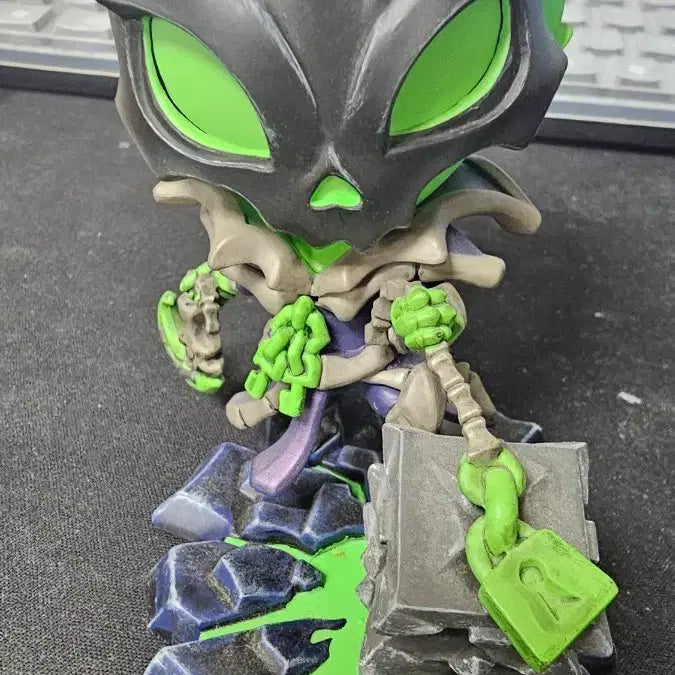 [BUNJANG] League of Legends Thresh Figure / 리그오브레전드 쓰레쉬 피규어