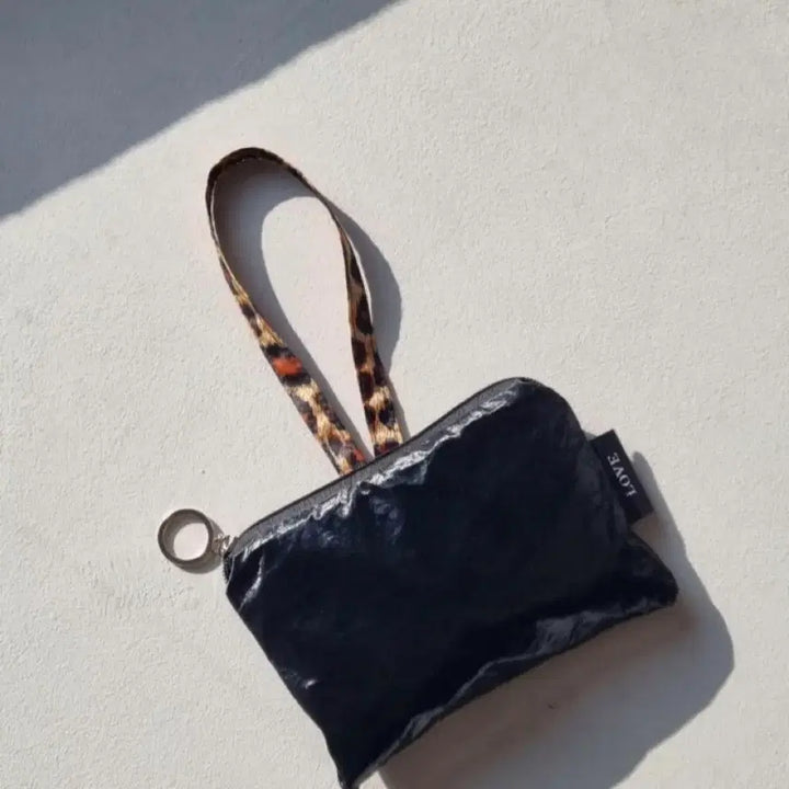 [BUNJANG] Handmade Wrist Strap Card Wallet (Leopard Print Strap) / 핸드메이드 손목스트랩 카드지갑 호피스트랩  M 싸이즈