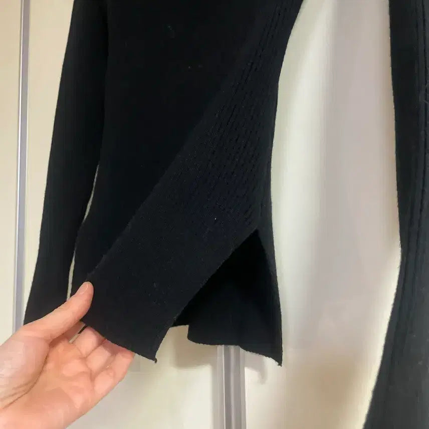 [BUNJANG] U-Neck Square Neck Black Ribbed Knit Top / 수입의류 U넥 스퀘어넥 블랙 골지 니트