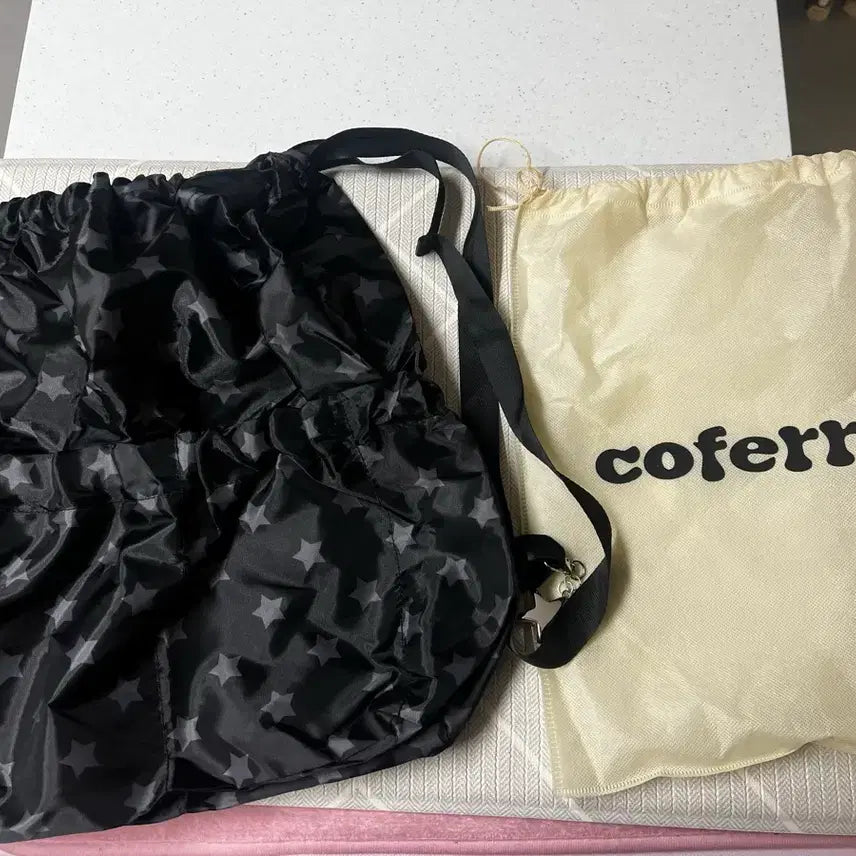 [BUNJANG] Coperi Nylon Backpack with Star Charm / 코페리 나일론 백팩