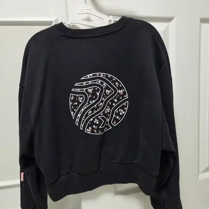[BUNJANG] Discovery Expedition Semi-Crop Sweatshirt / 디스커버리 세미크롭 맨투맨