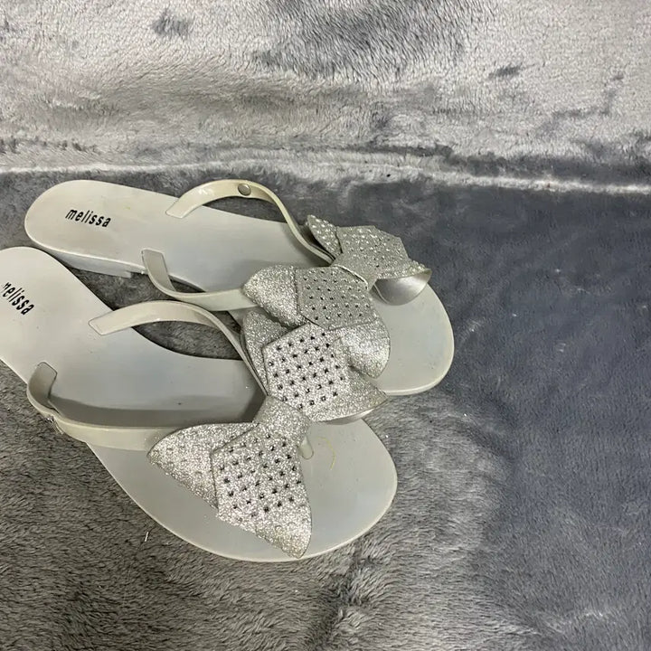 [BUNJANG] Melissa Flip-Flops Size 245 / 멜리사 쪼리 245
