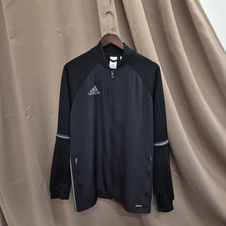 [BUNJANG] Adidas Condivo 16 Training Jacket (Size 110) / 아디다스 콘디보 16 트레이닝 자켓 110