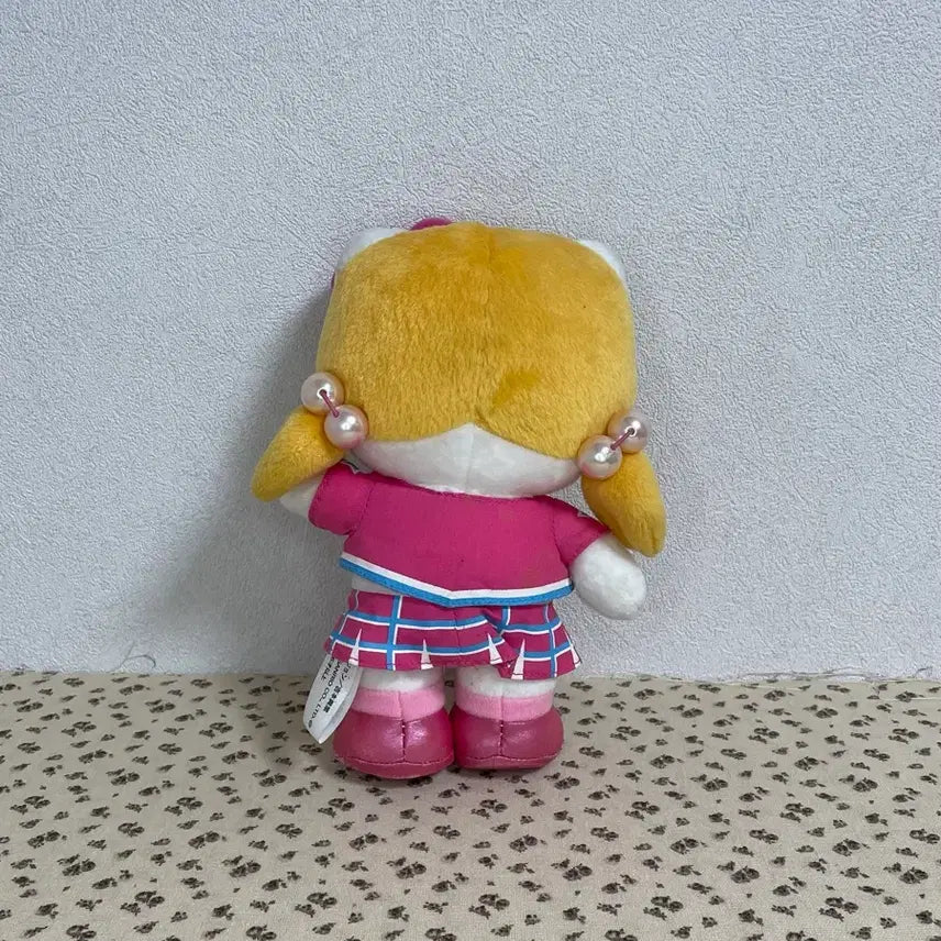 [BUNJANG] Sanrio Hello Kitty Classic Doll 20cm / 고전키티인형 고리에 페코리 빈티지
