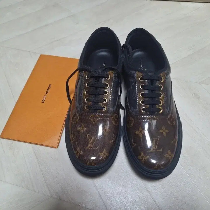 [BUNJANG] Louis Vuitton Monogram Sneakers Size 7 1/2 / (정품) 루이비통 신발