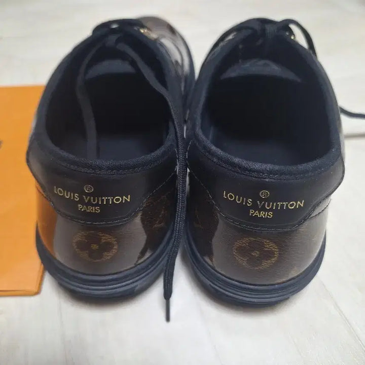 [BUNJANG] Louis Vuitton Monogram Sneakers Size 7 1/2 / (정품) 루이비통 신발
