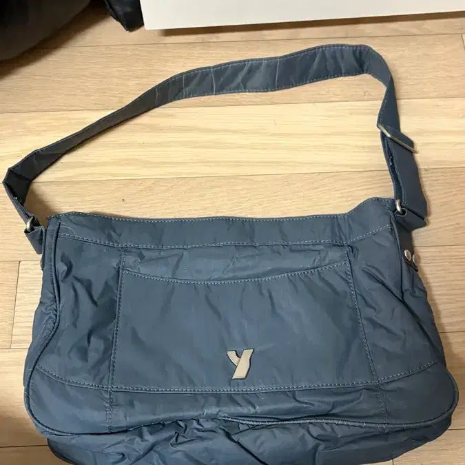 [BUNJANG] Yuse Blue Shoulder Bag / yuse 블루 숄더백 정가 149000원
