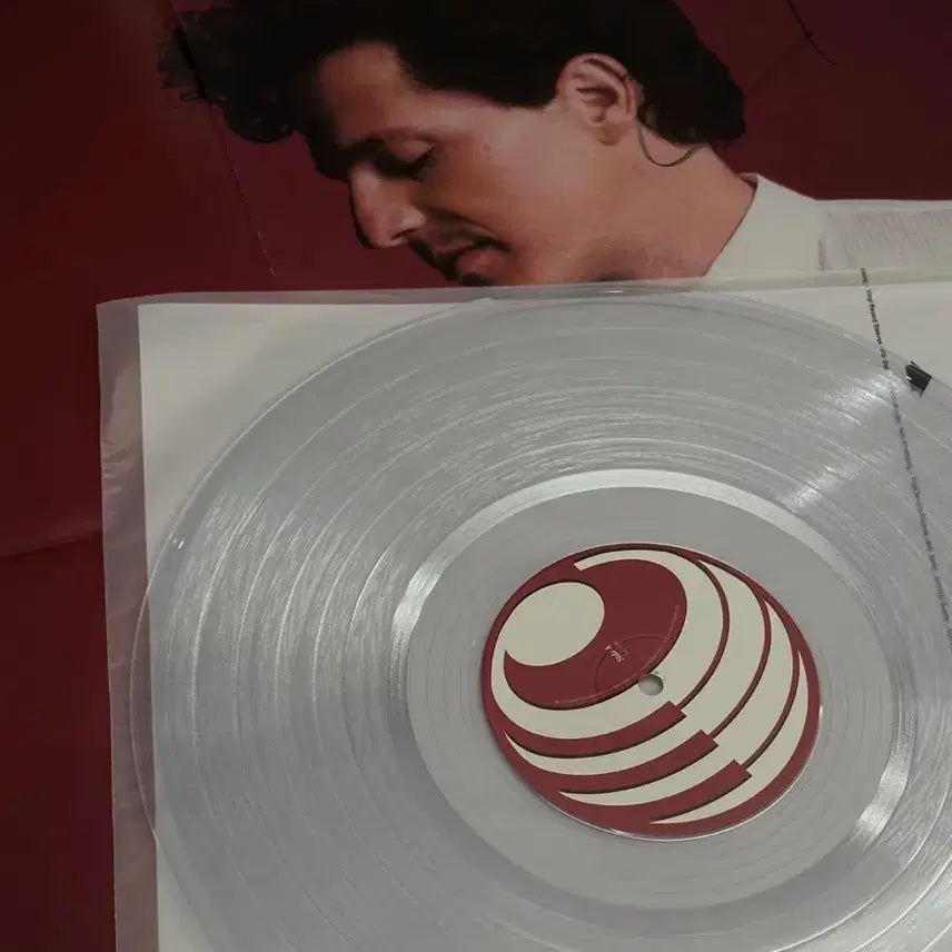 [SOLD OUT] 히든트랙,히트곡 라이브수록)찰리푸스 친필싸인 lp charlie puth
