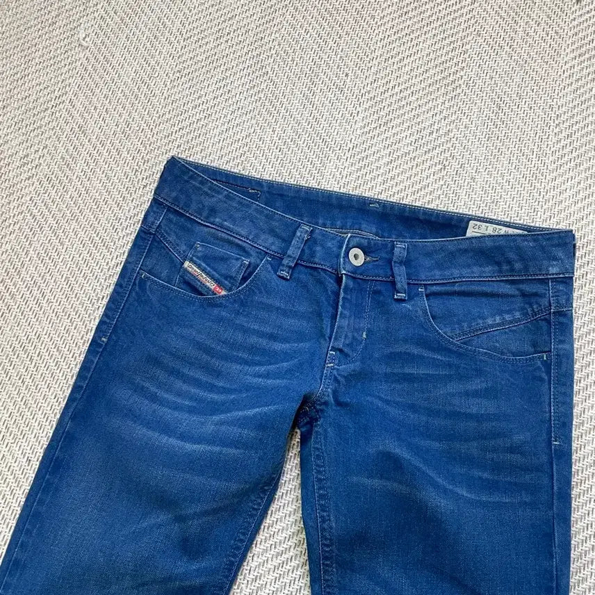 [BUNJANG] Diesel Low-Rise Denim Pants J03994 / 디젤 로우라이즈 데님팬츠  J03994
